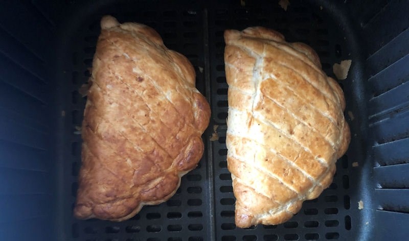 How to reheat pasties in an air fryer